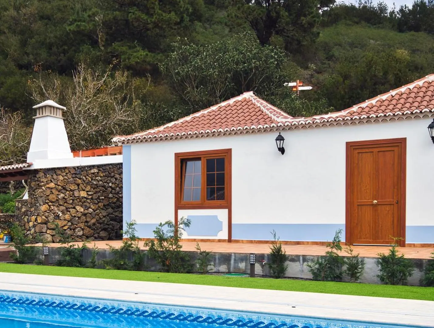 Villas Morera Breña Baja 0*,